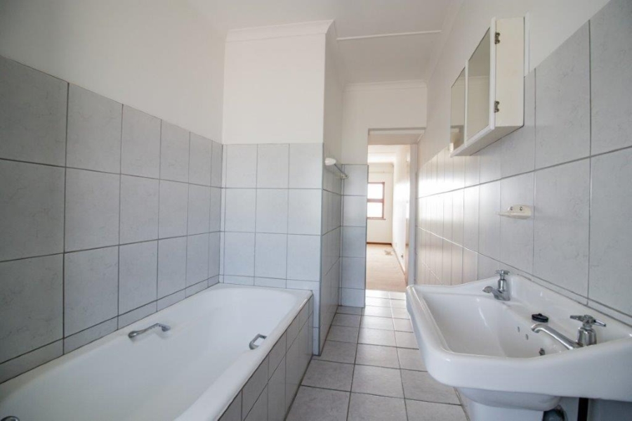 To Let 3 Bedroom Property for Rent in Beacon Bay Eastern Cape